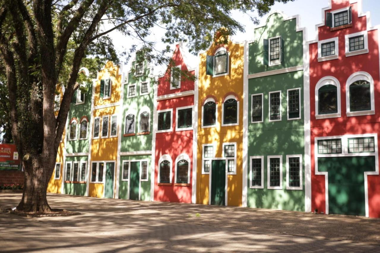 Shellter Hotel Holambra Exterior foto